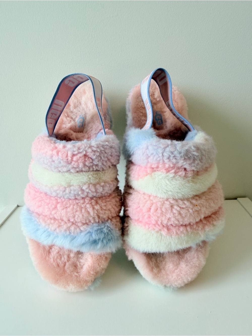 UGG Fluff Yeah Slide in Cali Collage Size 5 - Picture 2 of 6